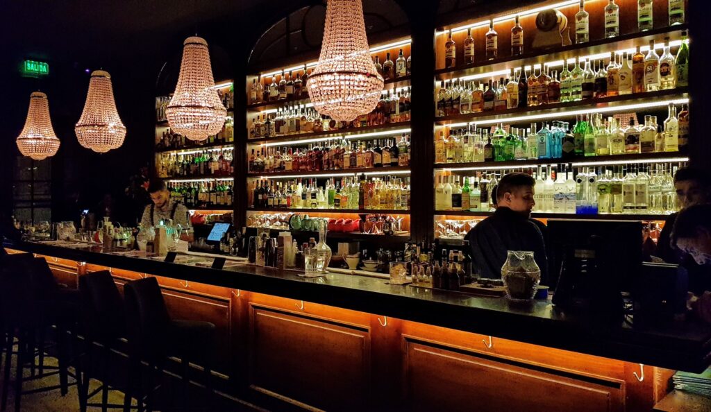 La imagen tiene un atributo ALT vacío; su nombre de archivo es Presidente_Bar-1024x594.jpg