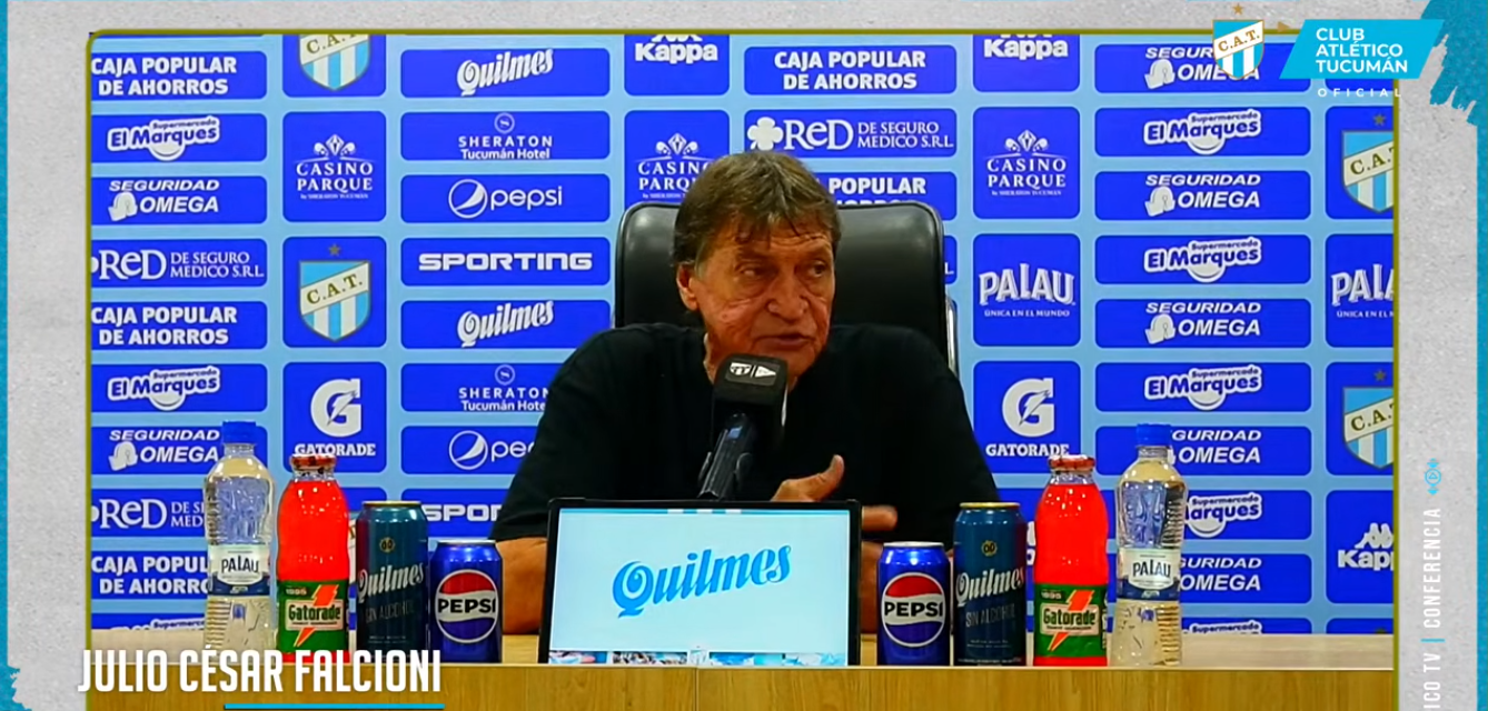Duras declaraciones de Falcioni sobre el arbitraje